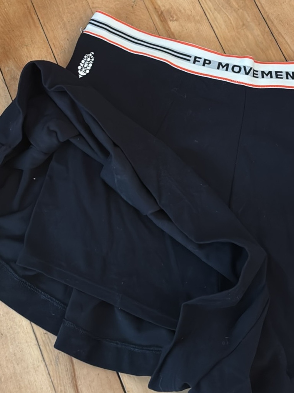 Free People Movement shorts - Picture 3 of 4